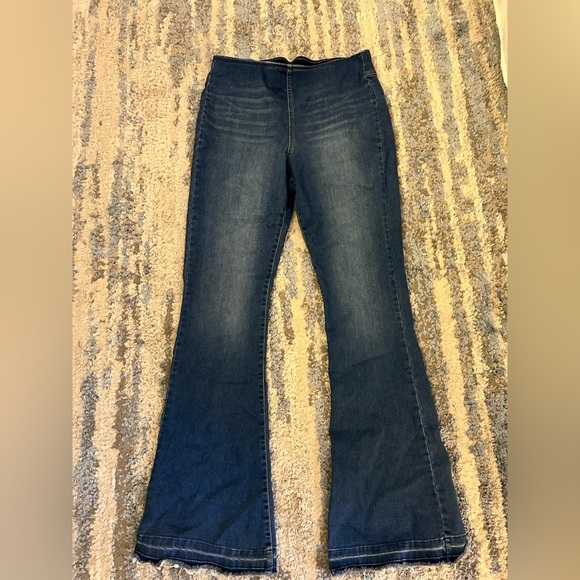 Soho pull on Dark Indigo Flare Women's Jeans - Picture 1 of 2